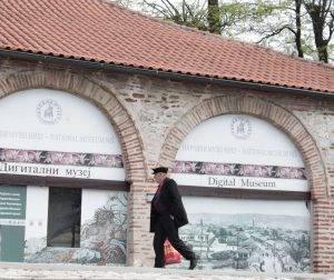nis, serbia, people