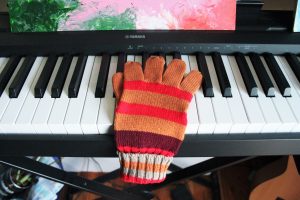 gloves story